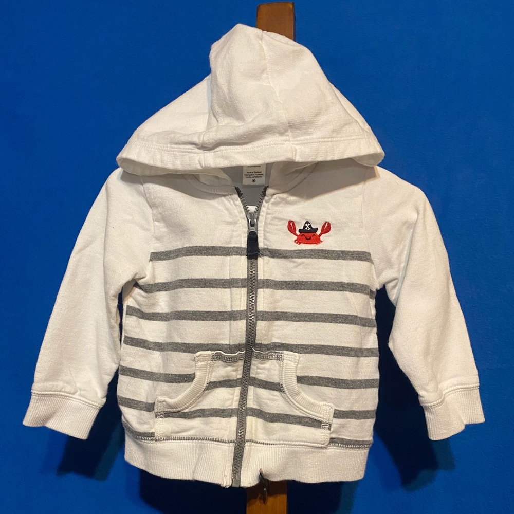 Carter’s Unisex Hoodie. Size 18 mo